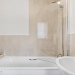 2 Bed In Oc-w502 * Whitby