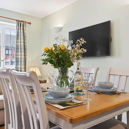 2 Bed In Oc-w502 Ferienhaus *