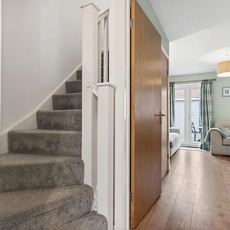 2 Bed In Oc-w502 Semesterbostad *