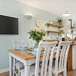 בית נופש 2 Bed In Oc-w502 וויטבי