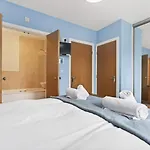 2 Bed In Oc-w502