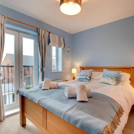 Holiday home 2 Bed In Oc-w502 *