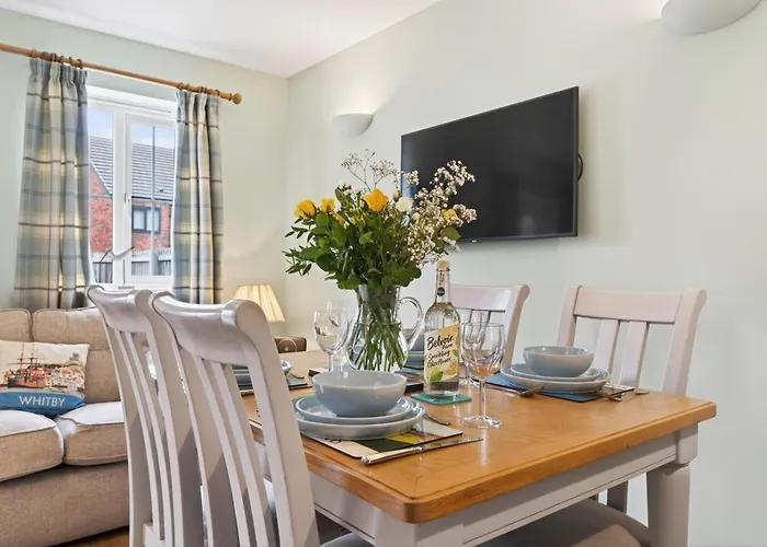 2 Bed In Oc-w502 Holiday home *