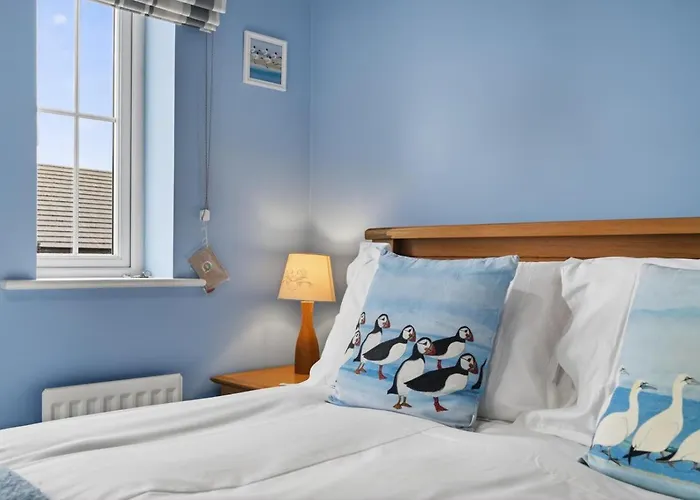 2 Bed In Oc-w502 Holiday home *